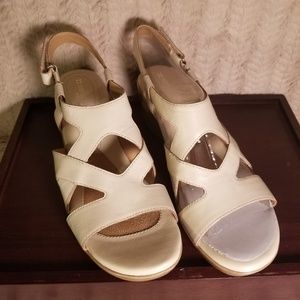 Brand New! Tonner by Naturalizer, Pale Ivory